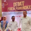 Paslon nomor urut 1, Didik Agus Triwiyono dan Gilang Dirga. Senin (18/11). Dok Jabar Ekspres