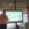 Founder & CEO Amartha Andi Taufan Garuda Putra saat menjelaskan UMKM berperan penting dalam meningkatkan kontribusi pertumbuhan ekonomi nasional sebesar delapan persen, Selasa, 26 November 2024.