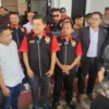 Puluhan korban investasi bodong robot trading DNA Pro kembali mendatangi Kejaksaan Negeri (Kejari) Kota Bandung di Jalan Terusan Jalan Jakarta Bandung, Rabu (20/11).