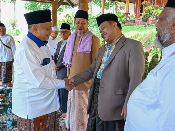 Ratusan Kiai se-Bandung Raya Doa dan Dukung Syaikhu-Ilham Jadi Pemimpin Jabar