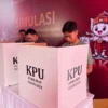 Dok. Petugas KPPS saat ikuti proses simulasi pemungutan suara untuk Pilkada serentak 2024. Foto. Uwit Jabar Ekspres.