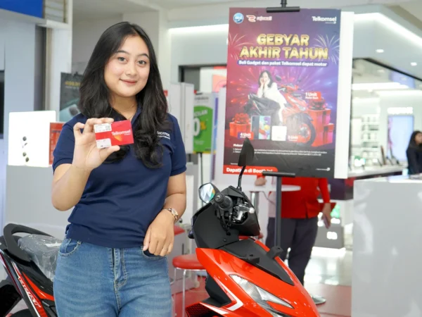 Telkomsel Hadirkan Gebyar Akhir Tahun, Beli Gawai disertai Perdana Telkomsel di BEC bisa Menangkan Hadiah Sepeda Motor