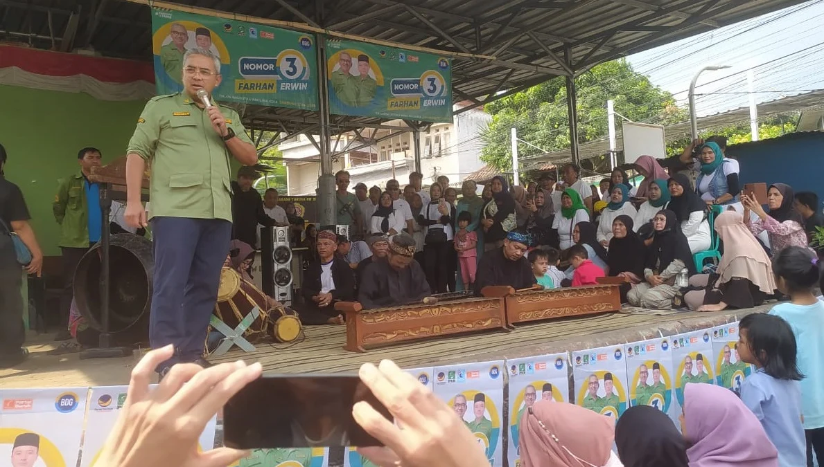 Keberadaan sistem zonasi dalam PPDB akan diusulkan oleh Calon Wali Kota M. Farhan untuk dihapus di Kota Bandung.