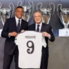 Kylian Mbappe saat diperkenalkan oleh Real Madrid . (foto/ANTARA)