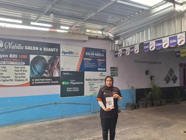 Nabilla Salon-Beauty, usaha kecantikan yang dirintis oleh Asmaul Yulita Sari sejak 2015 terus berkembang dan menjadi solusi perbankan dengan bergabung sebagai AgenBRILink