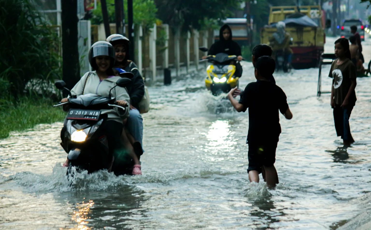 Foto Ilustrasi : Banjir jadi salah satu bencana yang kerap kali terjadi di Kota Bandung apabila musim hujan tiba (Dok Jabar Ekspres)