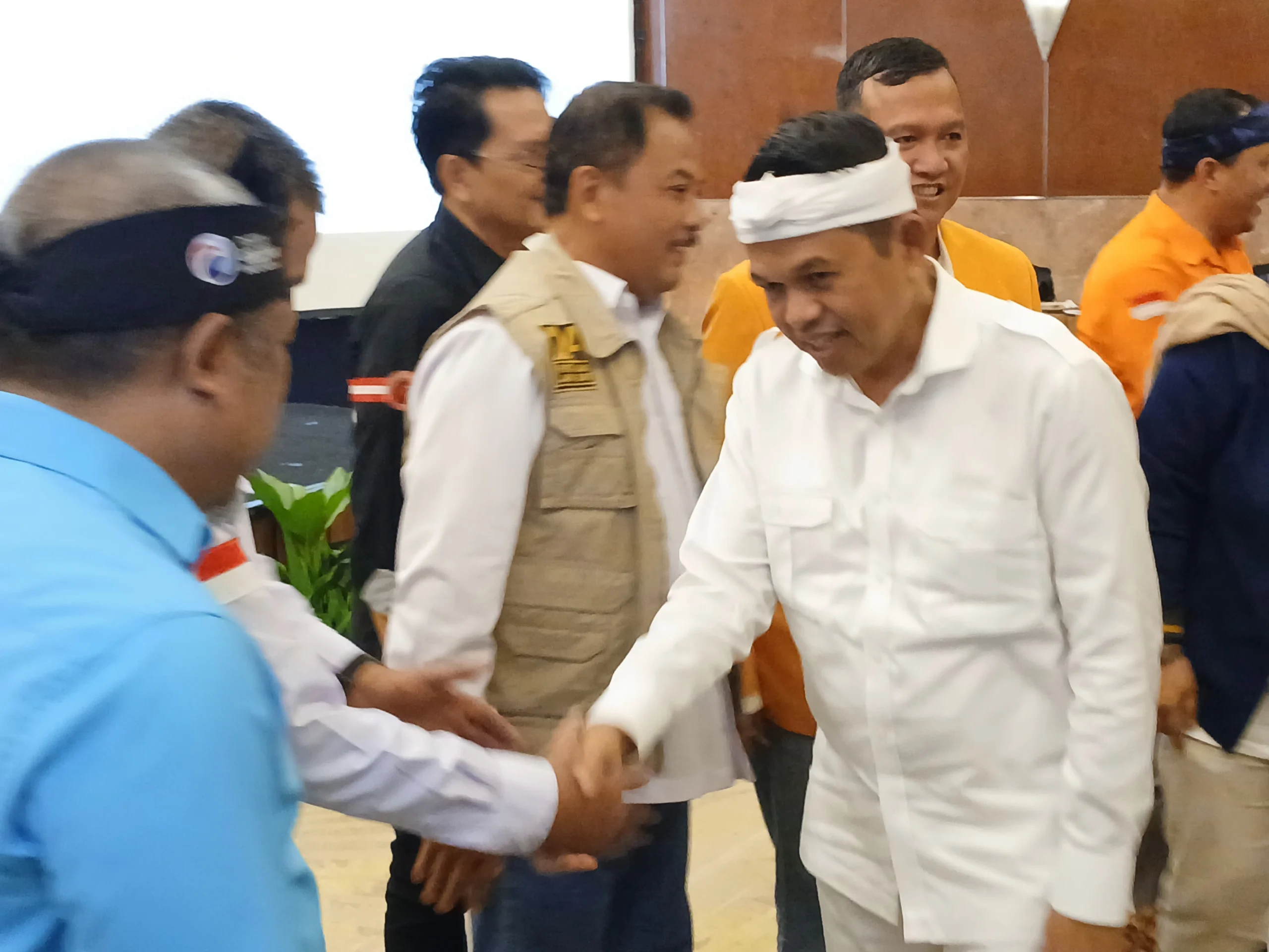 Calon Gubernur Jawa Barat, Dedi Mulyadi saat Menghadiri Konsolidasi Akbar Koalisi Jabar Menang di Hotel Preanger Bandung (Mong)