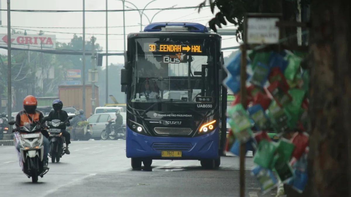 BRT Bandung akan difasilitasi jalur khusus seperti sistem angkutan transjakarta