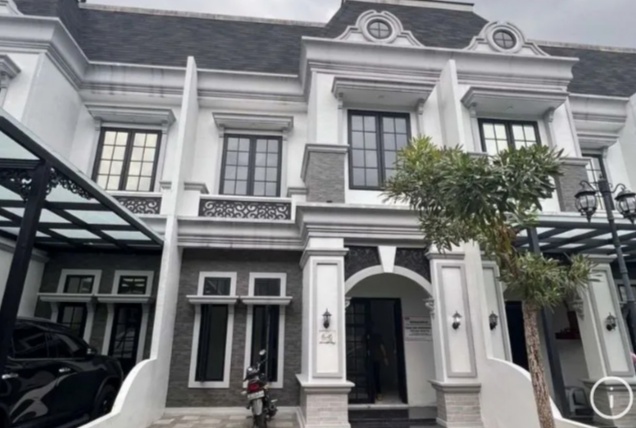 KPK sita satu unit rumah mewah yang berlokasi di Medan, Sumatera Utara, terkait penyidikan dugaan korupsi pengadaan lahan di Rorotan, Jakarta Utara. (Foto/ANTARA)