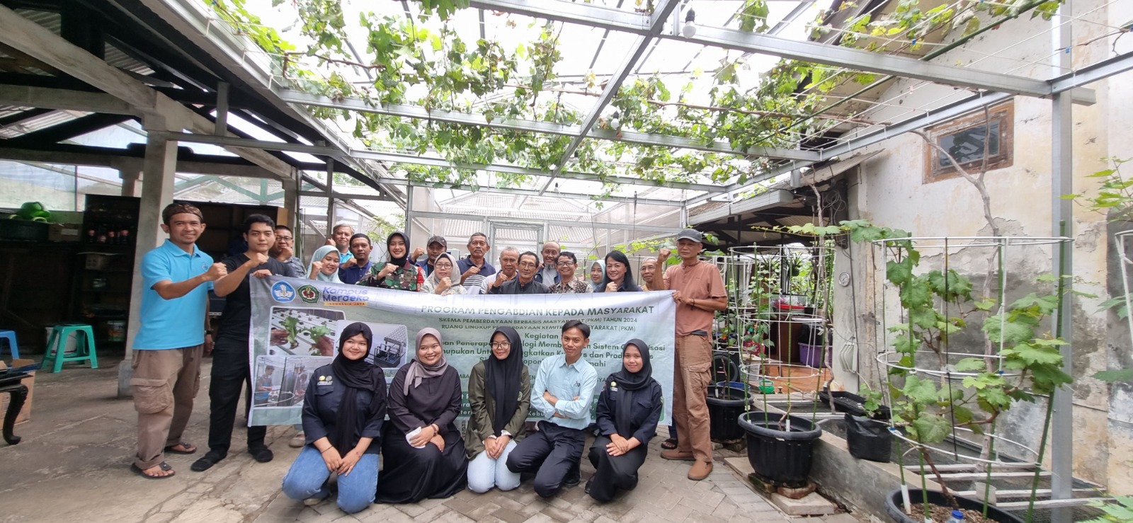 Fakultas Teknik Unjani Gelar PKM Bersama Komunitas Hidroponik Cimahi