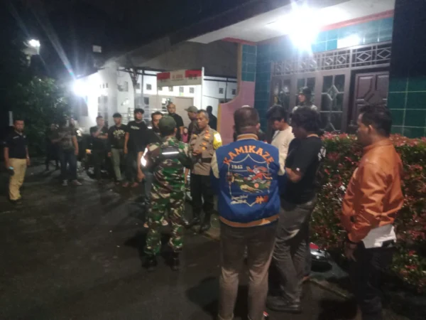 Warga Desa Sukajadi Bogor temukan granat aktif di Poskamling