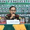 Kepala Kejaksaan Tinggi (Kajati) Jawa Barat, Katarina Endang Sarwestri SH MH saat berkunjung ke Kejaksaan Negeri Indramayu Jawa Barat, Rabu 20 November 2024. (Istimewa)