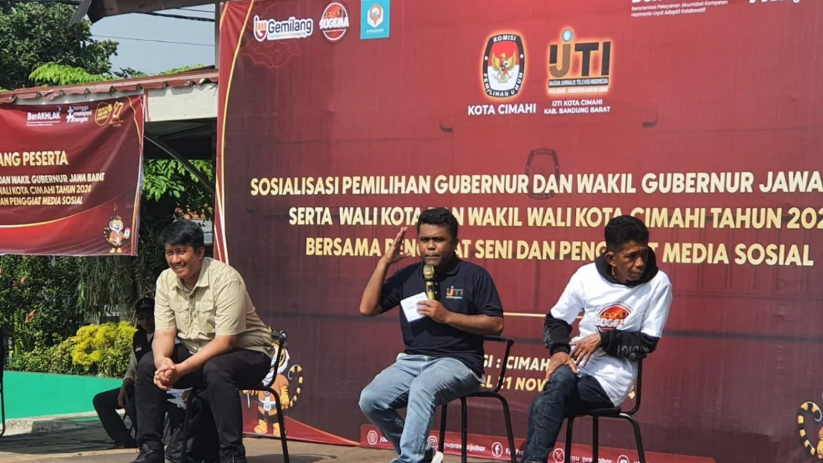 KPU Kota Cimahi bersama IJTI Korda Cimahi-Bandung Barat, dan Pegiat Seni Cimahi dalam Sosialisasi Pilkada 2024 (Mong / Jabar Ekspres)