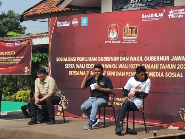 KPU Kota Cimahi bersama IJTI Korda Cimahi-Bandung Barat, dan Pegiat Seni Cimahi dalam Sosialisasi Pilkada 2024 (Mong / Jabar Ekspres)