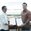 Kepala BBPVP Bandung Herman Bija (baju putih) saat MoU dengan perwakilan perusahaan, Jumat (22/11).