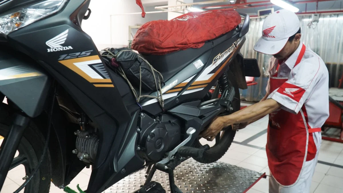 Tips Merawat Rantai Sepeda Motor untuk Performa Maksimal dan Usia Pakai Lebih Lama