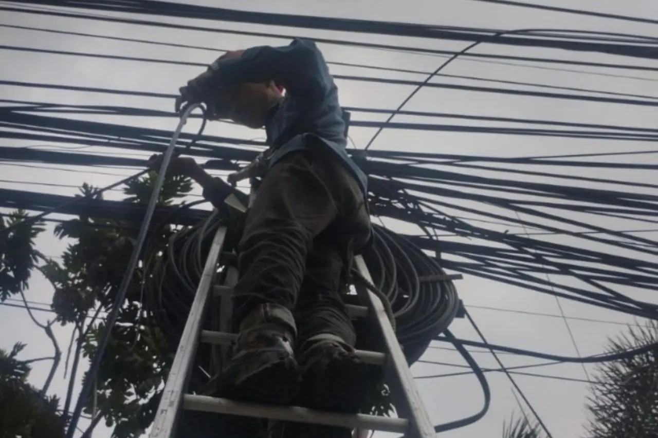 PLN Icon Plus Regional Jawa Barat Terus Lakukan Patroli dan Peralihan Kabel Fiber Optik Demi Kehandalan Jaringan Telekomunikasi