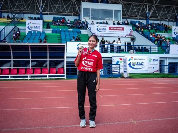 Rika Aulia Putri, Perwakilan dari SMAN 1 Tambun Utara