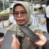 Dewan Kehormatan Penyelenggara Pemilu (DKPP) mencopot jabatan Ketua KPU Jawa Barat Ummi Wahyuni yang dianggap telah melanggar kode etik.