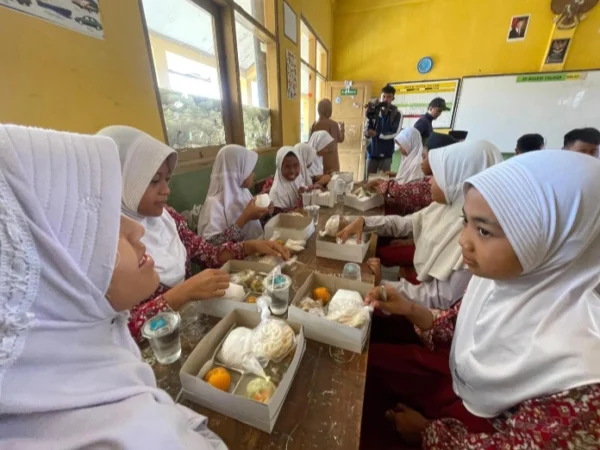 Foto ilustrasi makan siang bergizi gratis di Kota Bandung (Dok Jabar Ekspres)