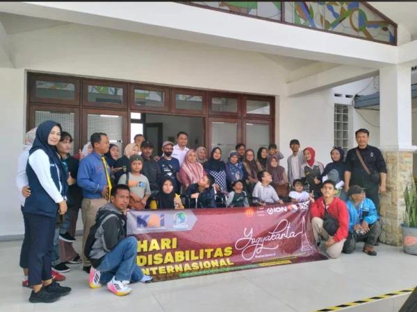 Wujudkan Transporasi Inklusi, Daops 2 Bandung Fasilitasi Perjalanan Istimewa Paguyuban Tunadaksa Tasikmalaya