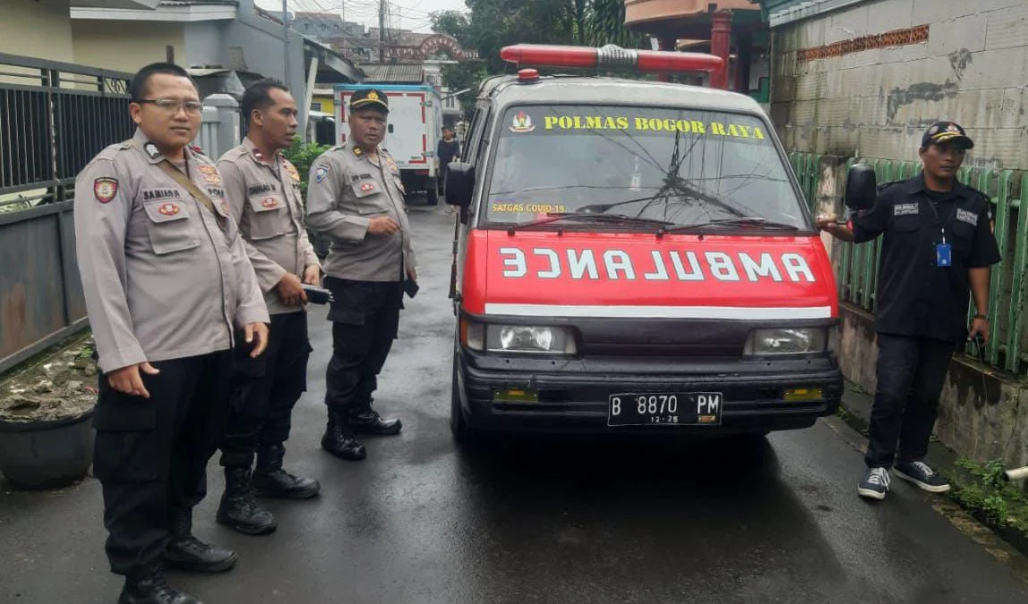 Ilustrasi: Polisi lakukan penyelidikan atas temuan jasad bayi perempuan di Panaragan, Bogor Tengah, Senin (23/12). (Yudha Prananda / Dok. Polsek Bogor Tengah)