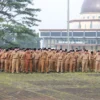 ASN Bandung Barat saat mengikuti apel gabungan di lapang Mekarsari, Kecamatan Ngamprah. Senin (2/11). Dok Jabar Ekspres