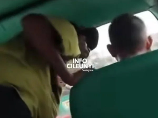 Viral! Pengamen Cileunyi Bentak Sopir Angkot dan Aniaya Penumpang