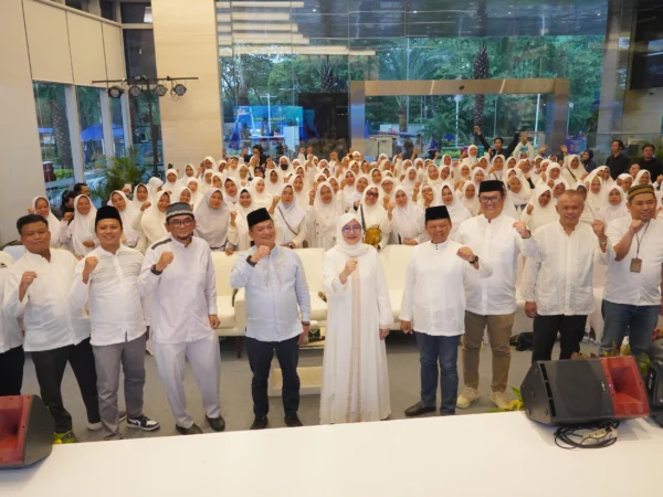 Apresiasi Nasabah Terbaik, PNM Berangkatkan Reward Ibadah Umrah