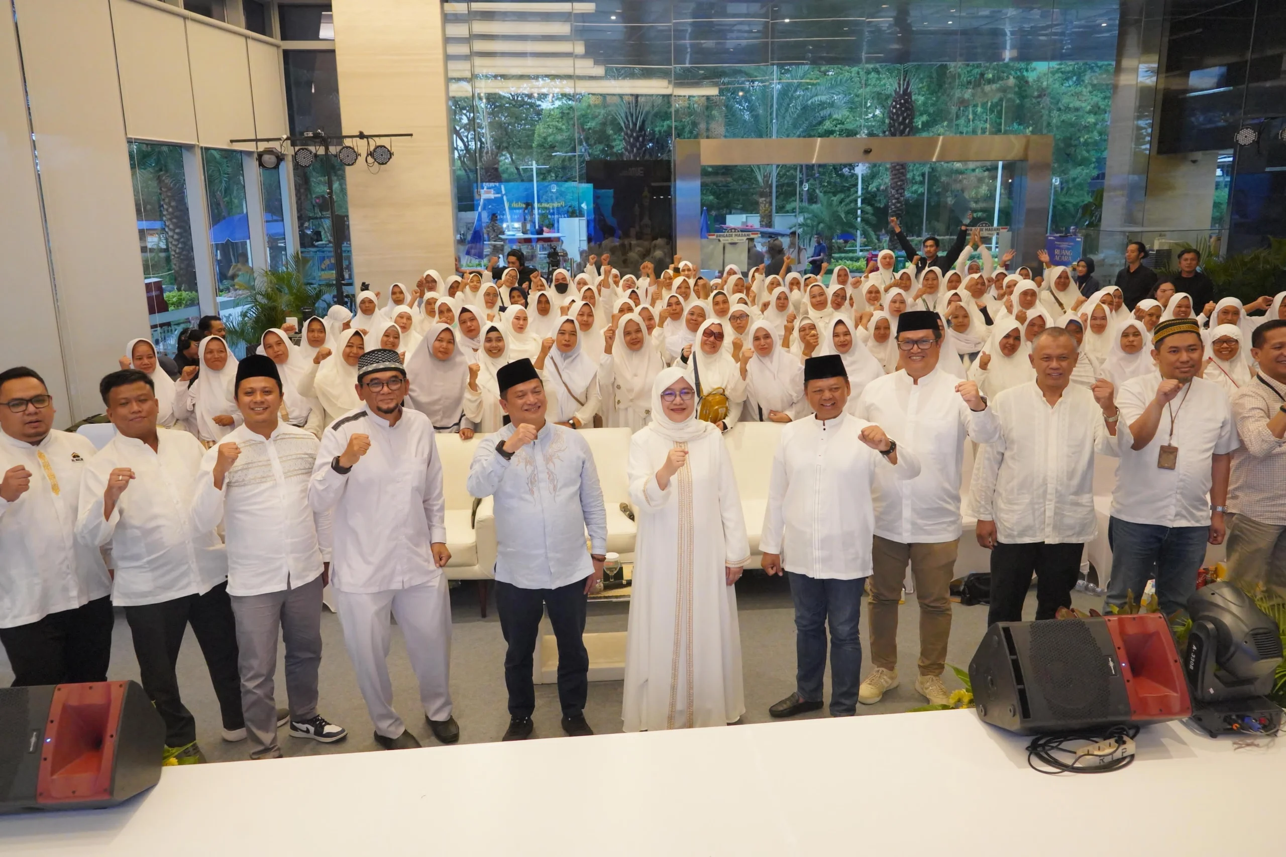 Apresiasi Nasabah Terbaik, PNM Berangkatkan Reward Ibadah Umrah