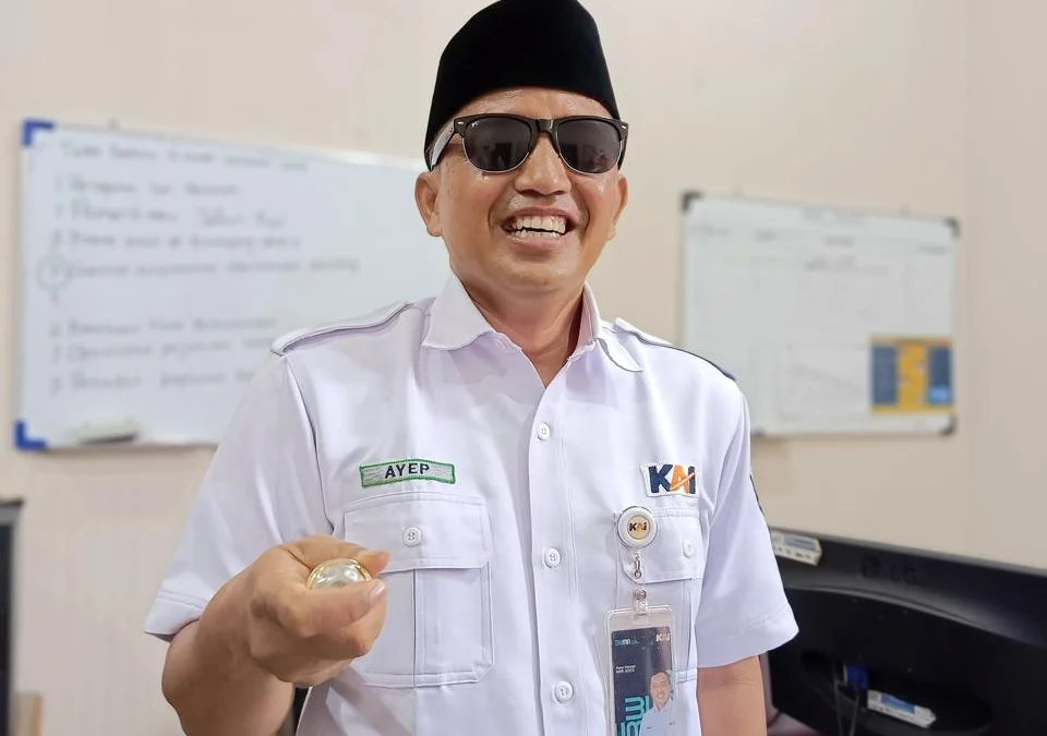 Manager Humasda PT KAI (Persero) Daop 2 Bandung, Ayep Hanapi. (Istimewa)