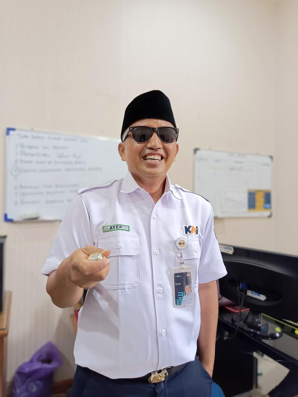 Manager Humasda PT KAI (Persero) Daop 2 Bandung, Ayep Hanapi. (Istimewa)