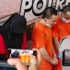 Polresta Bogor Kota saat mengekspose 3 tersangka kasus TPPO gadis 15 tahun, Kamis (19/12). (Yudha Prananda / Jabar Ekspres)