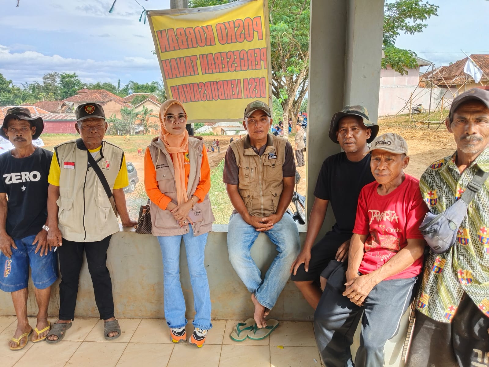 Pasca Bencana Sukabumi, Desa Lembur Sawah Darurat Relokasi