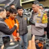 Muhammad Arifin Alahsan (26) Pelaku Tindak Pidana Pencabulan pada Siswi Pelajar Asal Cimahi saat Diamankan Polres Cimahi. (Mong / Jabar Ekspres)