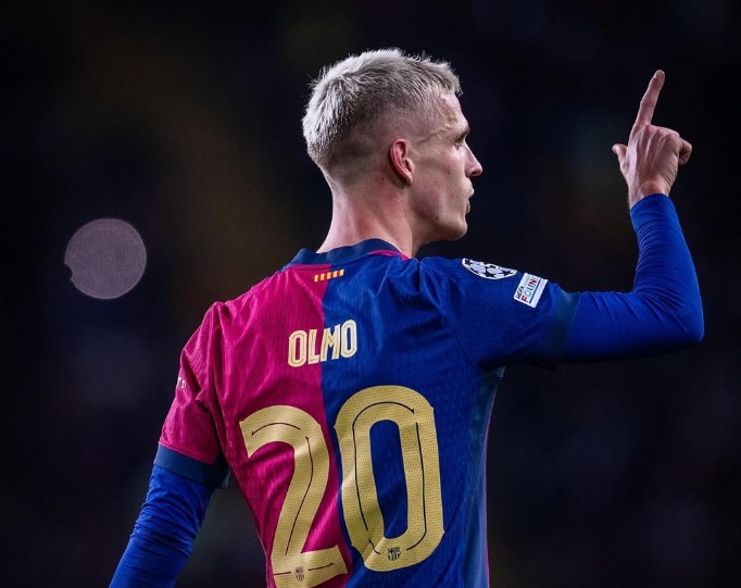 Rumor Gelandang Barcelona, Dani Olmo bergabung ke Manchester United semakin mencuat. (Instagram / daniolmo)