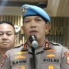 Kadiv Propam Polri Irjen Pol. Abdul Karim berbicara di hadapan awak media terkait kasus dugaan pemerasan terhadap warga Malaysia oleh oknum polisi dalam gelaran Djakarta Warehouse Project (DWP). (Foto/ANTARA)