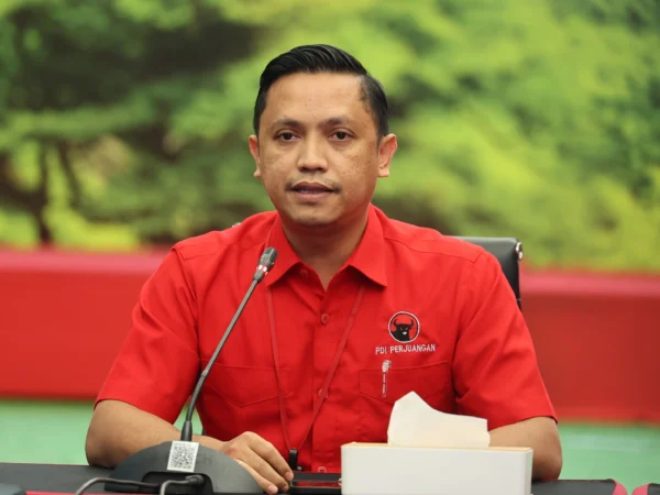 Ketua DPP PDIP Bidang Reformasi Sistem Hukum Ronny Talapessy. (Foto: JPNN)