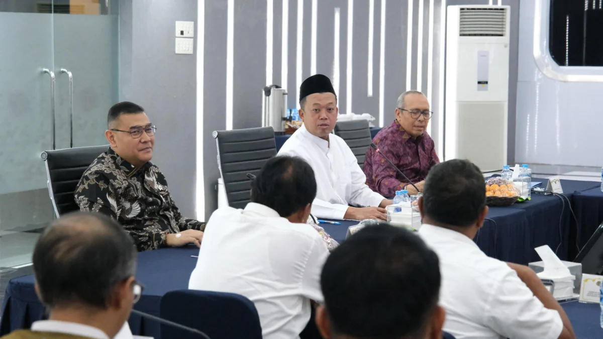 Rapat Pimpinan (Rapim) Kementerian ATR/BPN yang dipimpin langsung Menteri Nusron di Aula Prona, Jakarta, Kamis (09/01/2024).