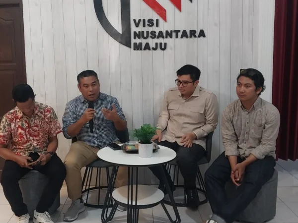 Keterbukaan Informasi di lembaga legislatif, DPRD Kabupaten Bogor mendapat kritik dari Lembaga Studi Visi Nusantara Maju ( LS-Vinus ).