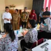 Program Makan Berigizi Gratis di Kabupaten Bandung sejauh ini, belum ada tanda-tanda kapan akan dilaksanakan. Berdasarkan pantauan di sekolah