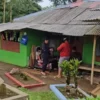 Selain memiliki adat istiadat, keberadaan kampung di Jawa Barat ( Jabar ) ternyata punya keunikan yang warganya hidup berdampingan di kuburan.