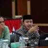 Ketua Komisi II DPRD Kota Bogor, Abdul Kadir Hasbi Alatas bersama jajaran saat rapat kerja bersama Pemkot Bogor. (Yudha Prananda / Jabar Ekspres)