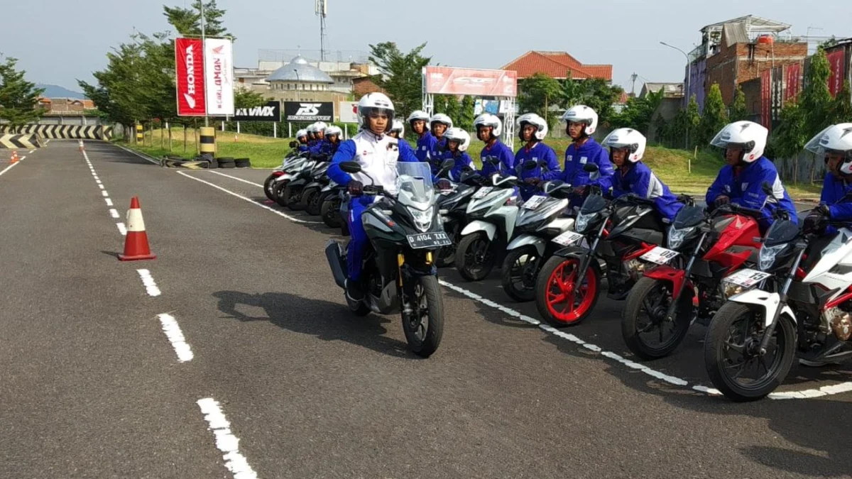 Berkendara Aman dengan Teknik Pengereman yang Efektif