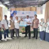 Perangkat Kelurahan Pasirkaliki Mengenakan Seragam SMP dalam Menyoroti Isu Pengembangan SMPN 12 Cimahi dalam Musrenbang Kali ini/Firman Satria/Jabar Ekspres/