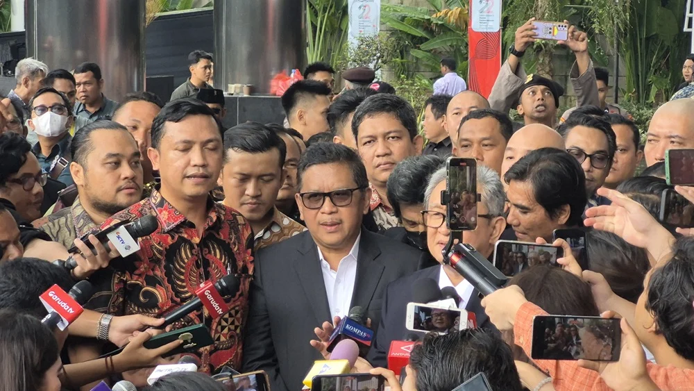 Hasto Kristiyanto selesai diperiksa KPK/ Foto: Ayu Novita/Disway/