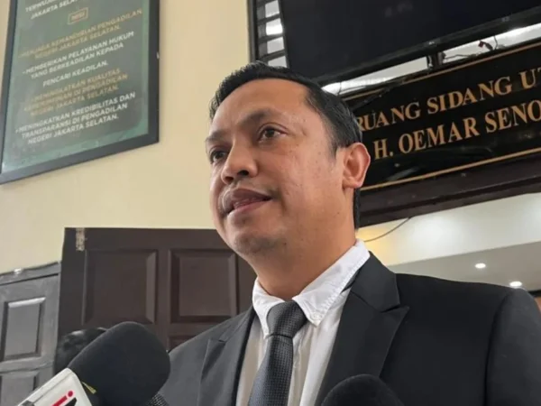 Tim kuasa hukum Sekretaris Jenderal PDI Perjuangan Hasto Kristiyanto. (foto ANTARA)