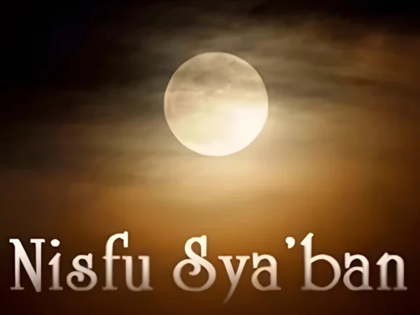 Ilustrasi membaca dzikir dan doa di malam Nisfu Sya'ban