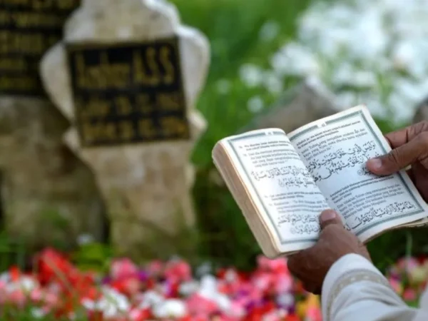Ziarah kubur dalam Islam, mana waktu yang paling tepat.