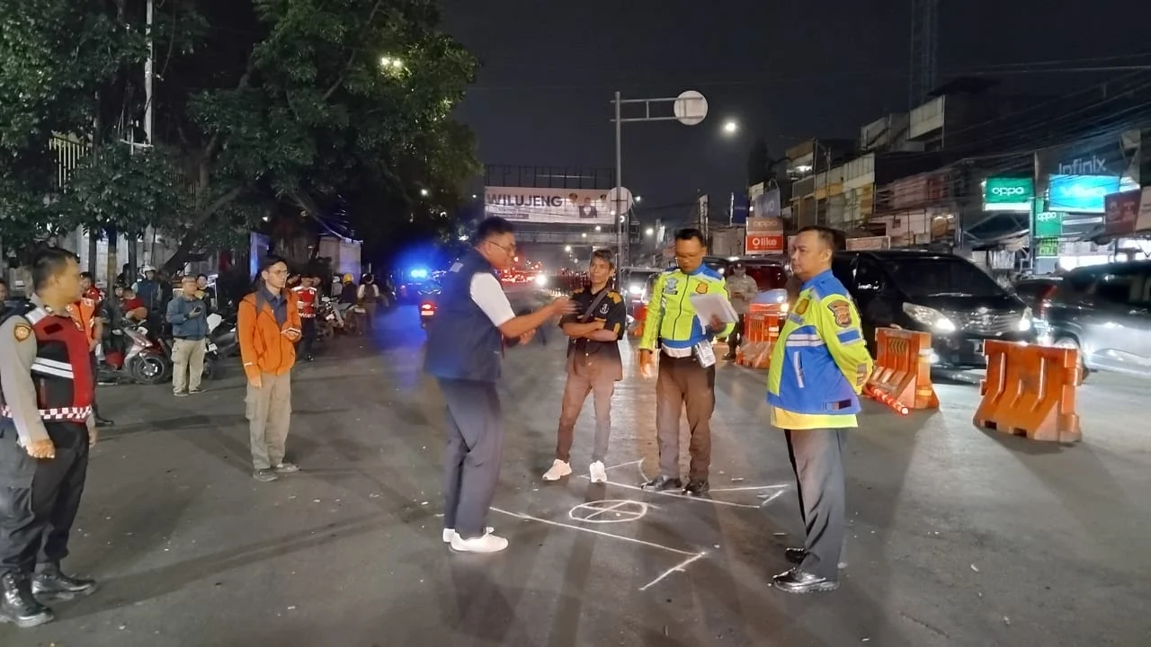 Ist. Pascal insiden laka maut di depan pintu masuk terminal cicaheum kota bandung. Dok satlantas Polrestabes Bandung.